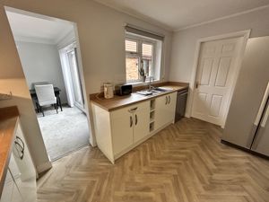 Photo 6- click for photo gallery